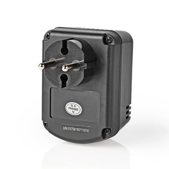 Nedis POCO104 feszültségátalakító, 230 V AC – 110 V AC, 30 W, fekete kivitelben