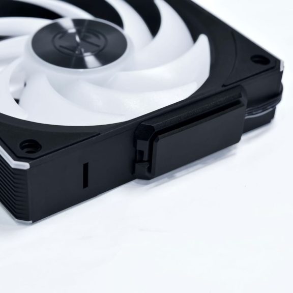 Lian Li UNI FAN CL 120 Wireless ventilátor, PWM, ARGB, fekete, 1db - 12CL1W1B