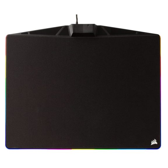 Corsair MM800 RGB POLARIS Cloth Edition gamer egérpad 15 zónás RGB világítással és beépített USB pass-through porttal.
