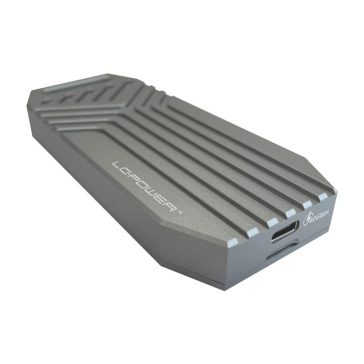 LC-Power LC-M2-C-USB4 ezüst alumínium M.2 NVMe SSD ház USB4 csatlakozóval és 40 Gb/s adatátvitellel.