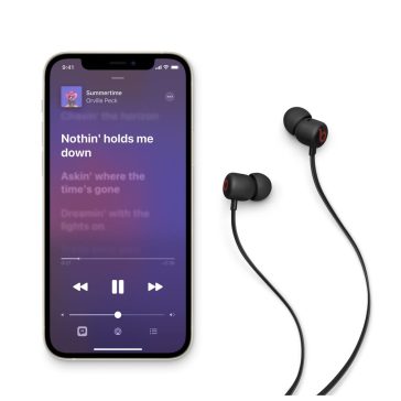 Apple Beats Flex All-Day fülhallgató fekete színben, vezeték nélküli nyakpántos kialakítással.