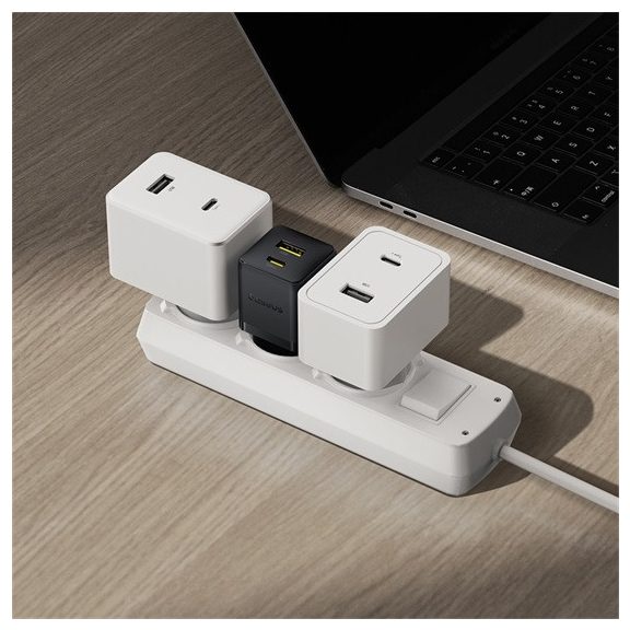 Baseus Palm hálózati gyorstöltő 30W, USB Type-C + USB Type-A, fekete