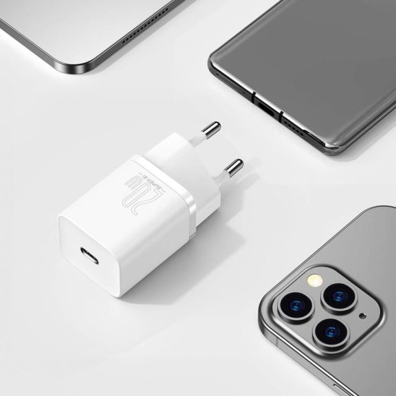Baseus Super Si 1C 20W USB-C gyorstöltő fehér kivitelben, 1 m-es USB-C–Lightning kábellel